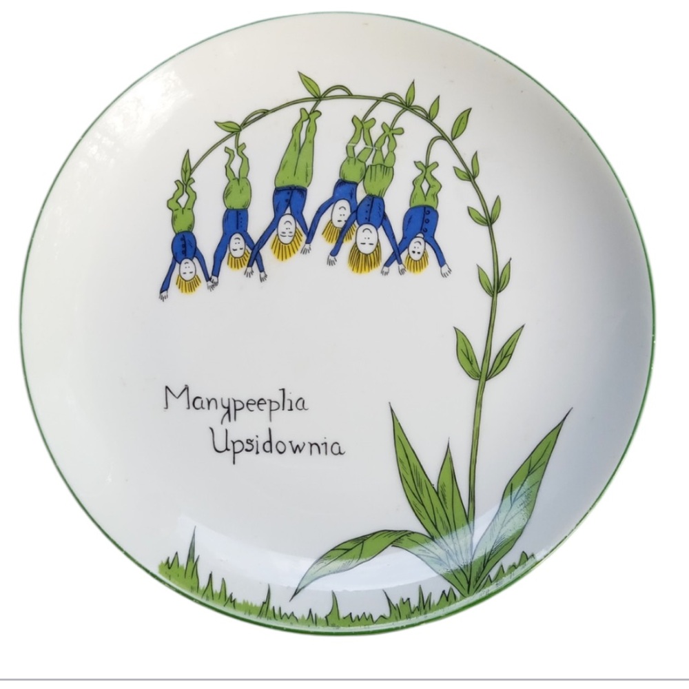 Manypeeplia Upsidownia - Edward Lear Nonsense Salad Dessert Plate - 7.7”